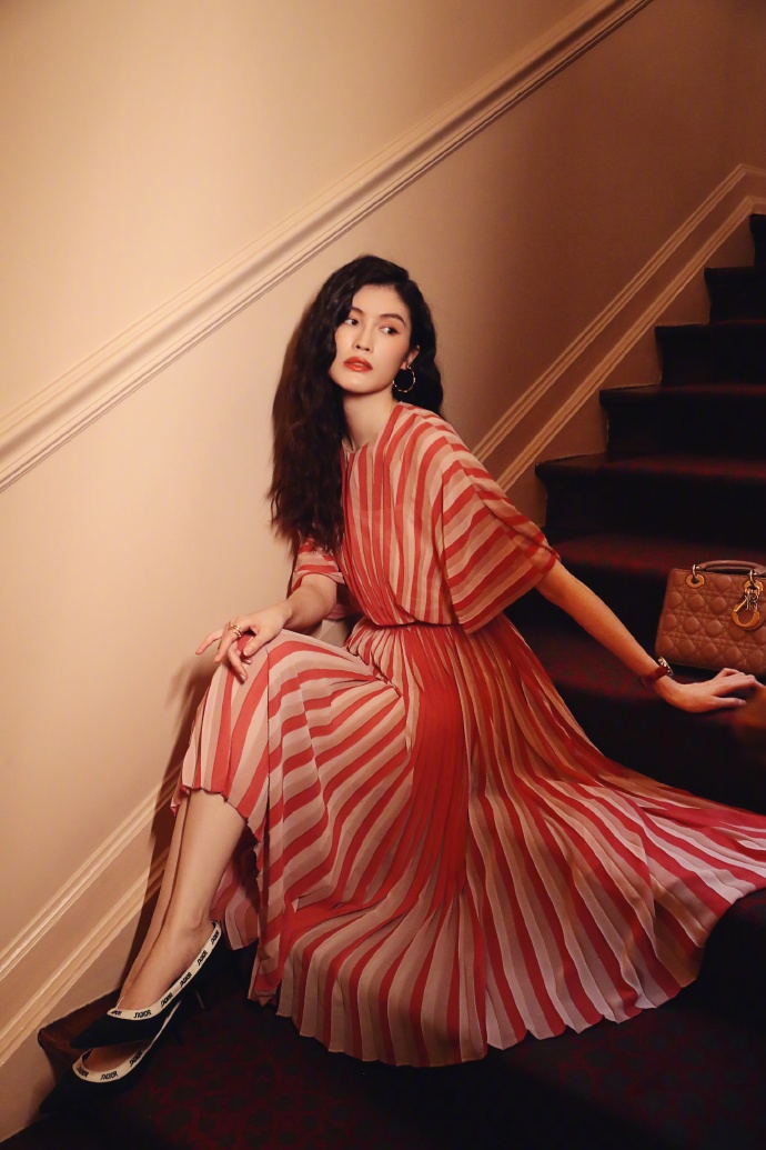 中国美女图片 超模何穗2019dior秋冬高订秀图片 8