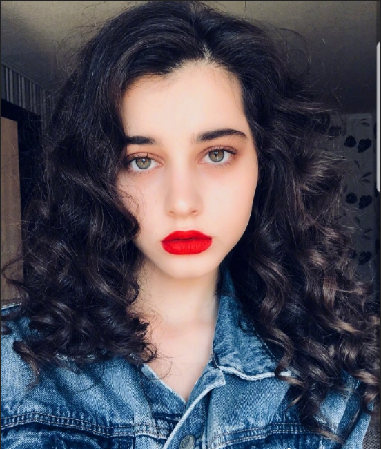 俄罗斯美女麻豆Katya Chertykova图片 4