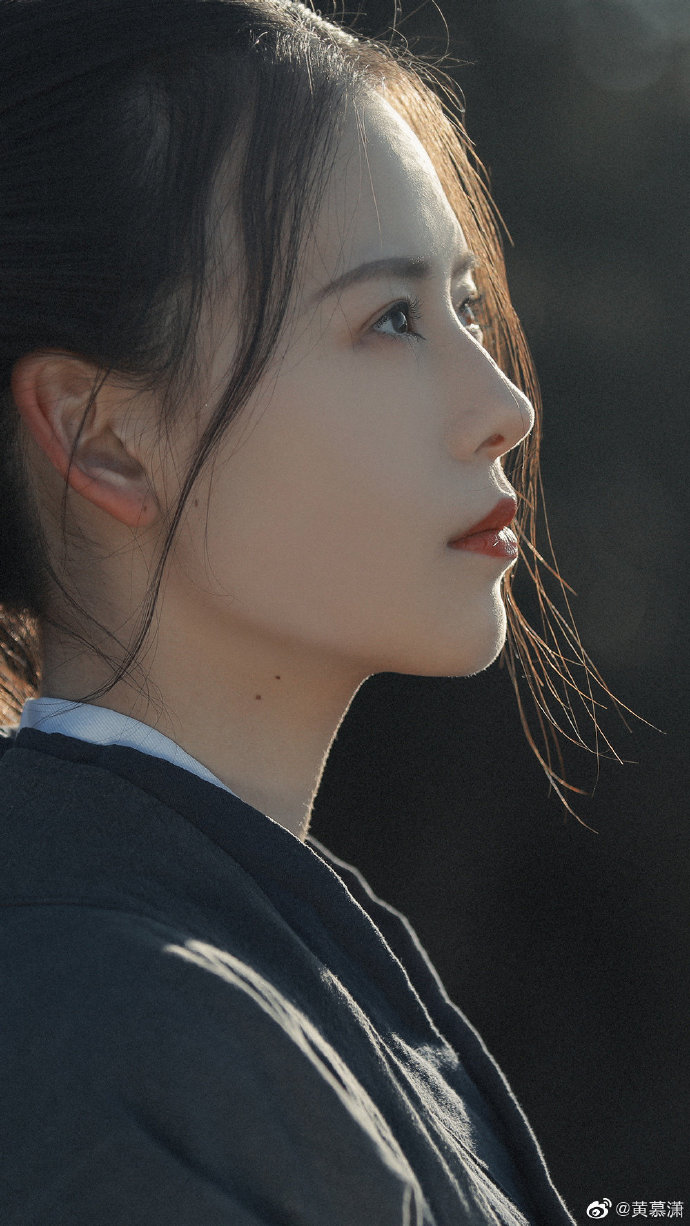 女剑客古装美女图片壁纸 12