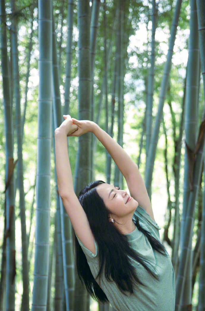 中国美女图片 女演员姚晨武夷山写真清新自然图 4