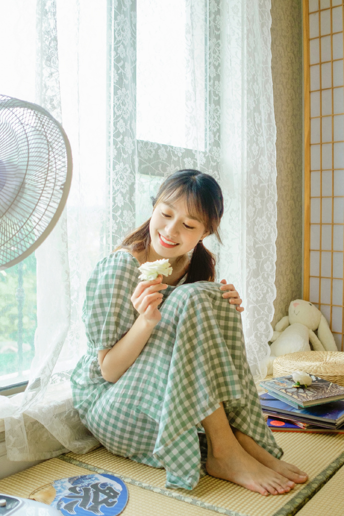 漂亮姑娘私房图片 清纯美女图片 4