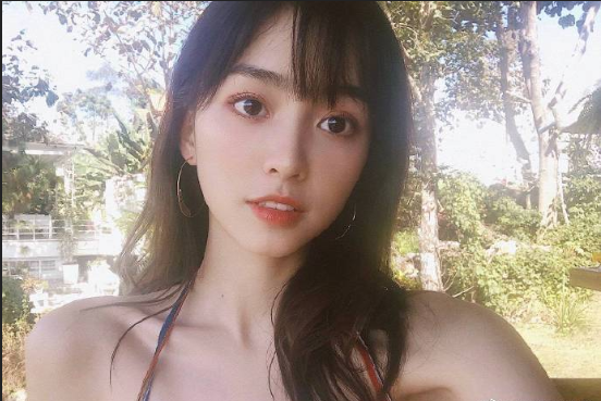 好看的大眼美女图片 大眼睛女孩自拍照图片 4