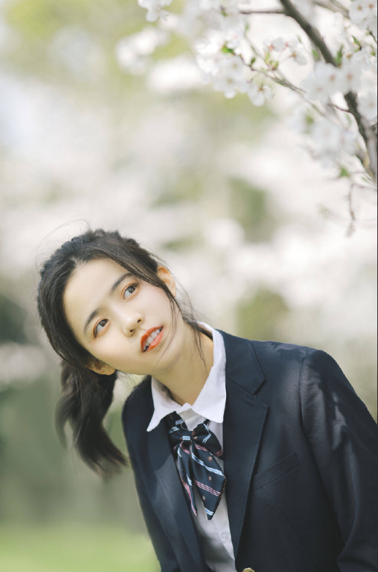 超短裙美女图片 清纯mm美女图片 11