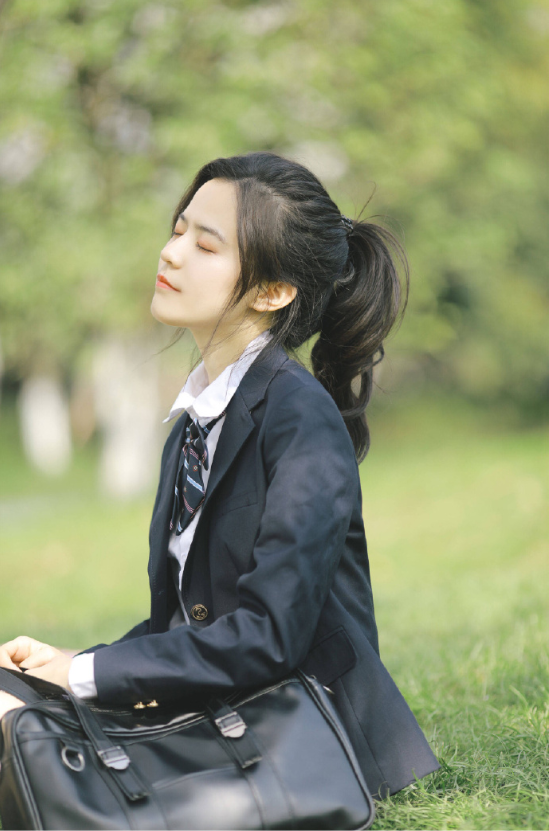 超短裙美女图片 清纯mm美女图片 18
