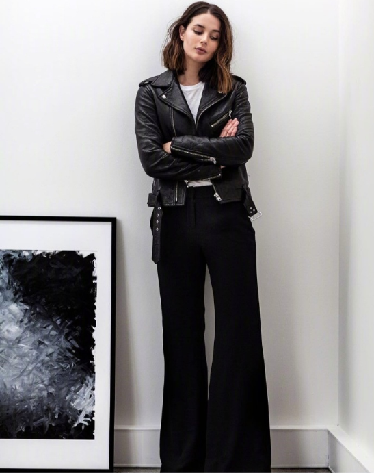 澳洲美女时尚博主Sara Donaldson简洁搭配示范 ​​ 8