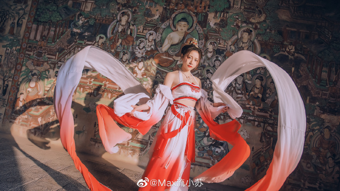 古装美女图片 唐装美女图片 7