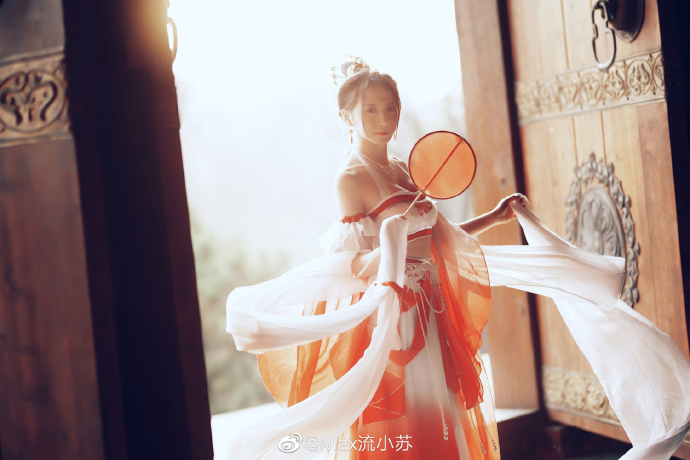古装美女图片 唐装美女图片 8