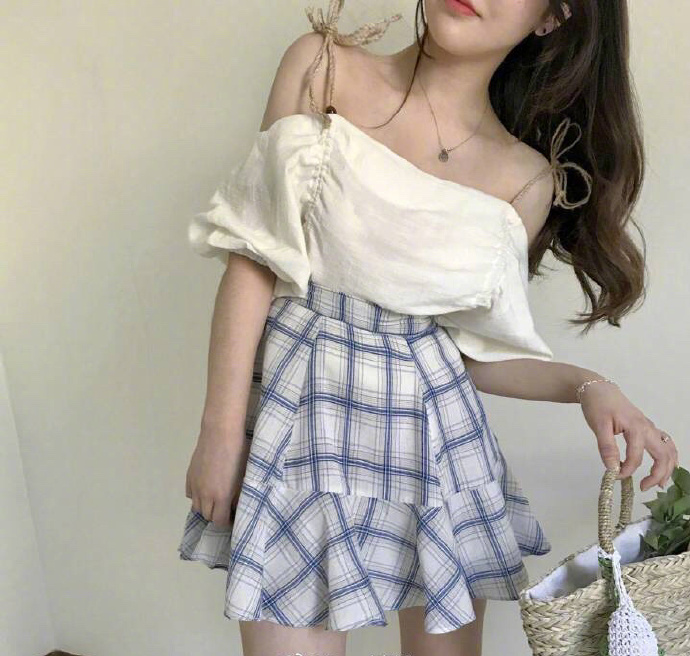 甜美美女小性感的夏日穿搭参考 5