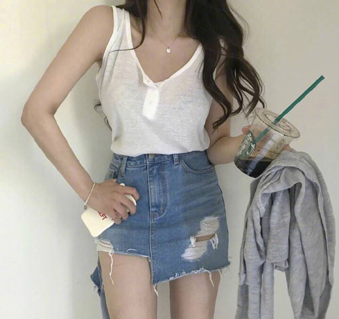甜美美女小性感的夏日穿搭参考 6