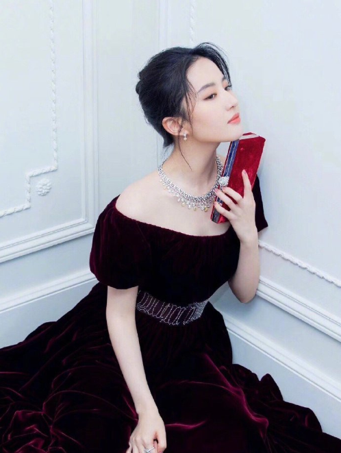 中国美女图片 古典美女明星刘亦菲图片 7