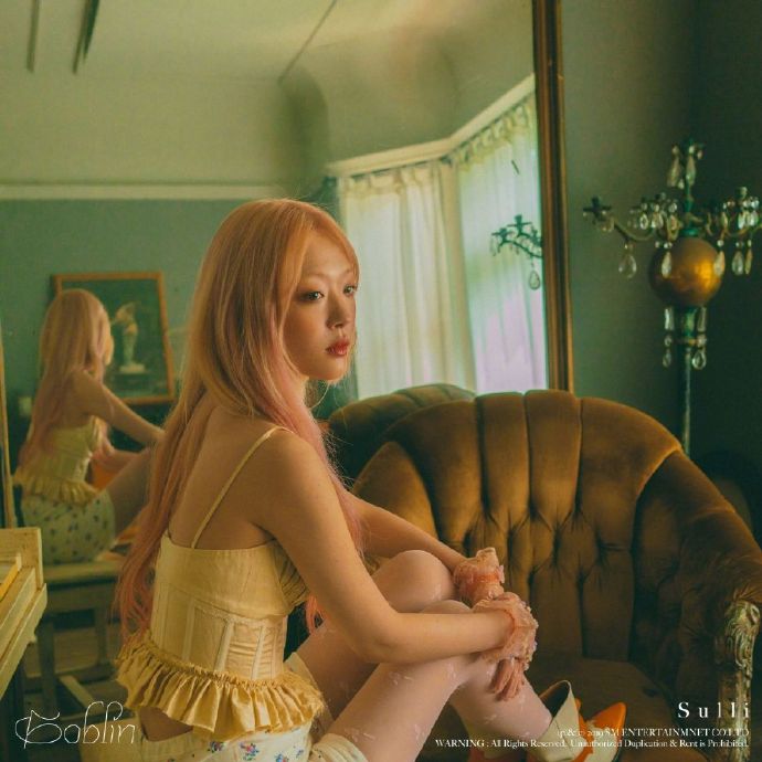 韩国美女图片 韩国女星崔雪莉 X《Goblin》萝莉风 3