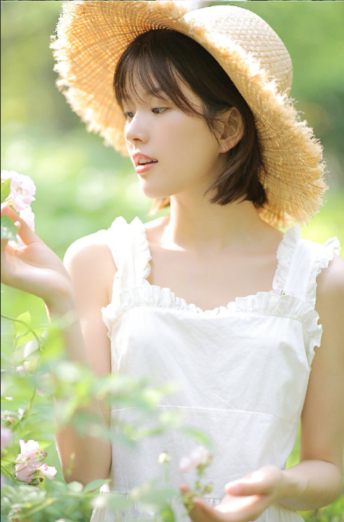 快乐女生钟恩淇田园写真图片 12