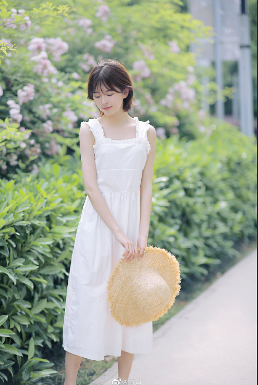 快乐女生钟恩淇田园写真图片 15