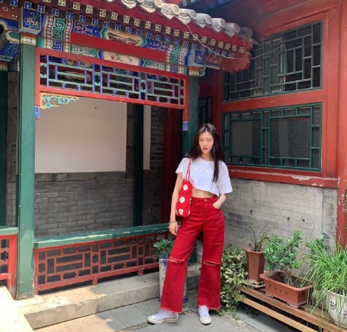 中国美女图片 内地女明星宋妍霏ins私服穿搭图片 2