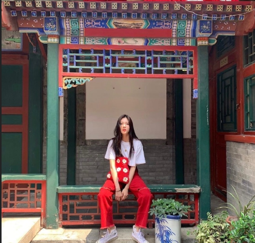 中国美女图片 内地女明星宋妍霏ins私服穿搭图片 4