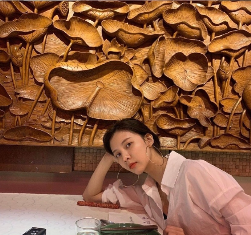 中国美女图片 内地女明星宋妍霏ins私服穿搭图片 18