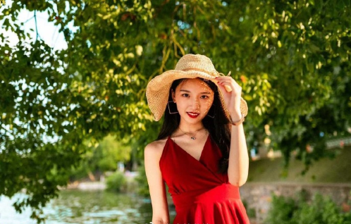 湖北美女校花王金沂图片 清纯美女图片 8