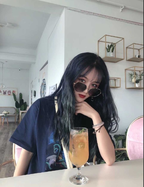小荔枝清纯校花美女图片 7