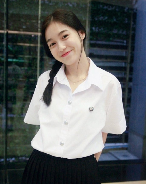 泰国美女图片 00后泰国女孩Loverrukk初恋脸图片 9
