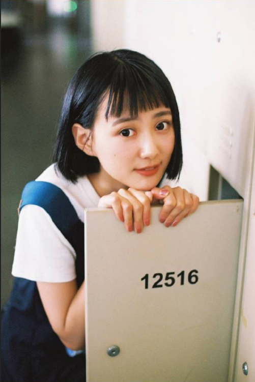 短发女生图片 文艺女神图片 6