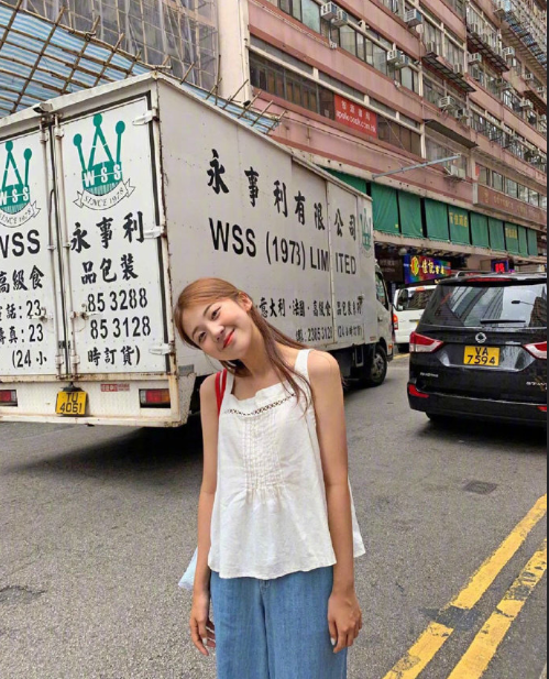 圆脸妹子图 休闲随性韩系穿搭范本