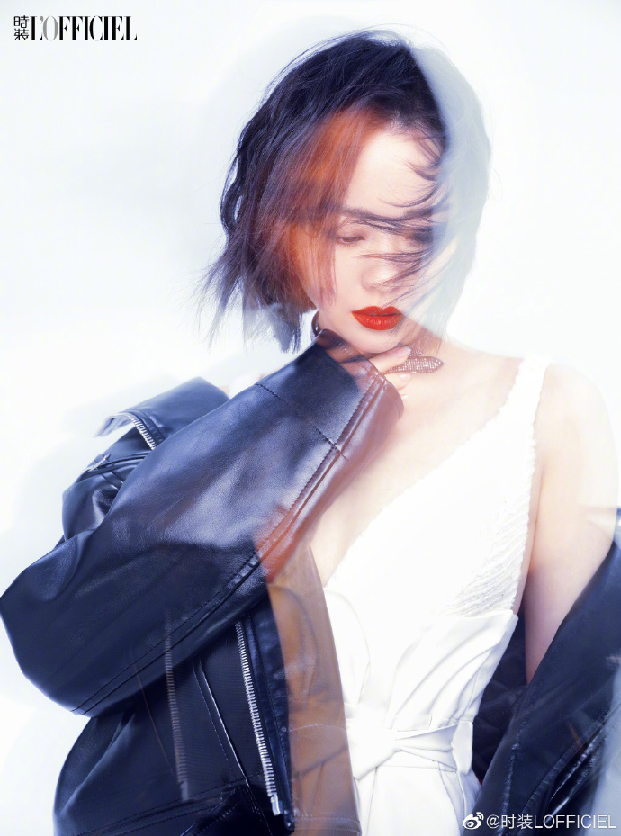 四川美女图片 短发姑娘张靓颖《时装L'OFFICIEL》红 6