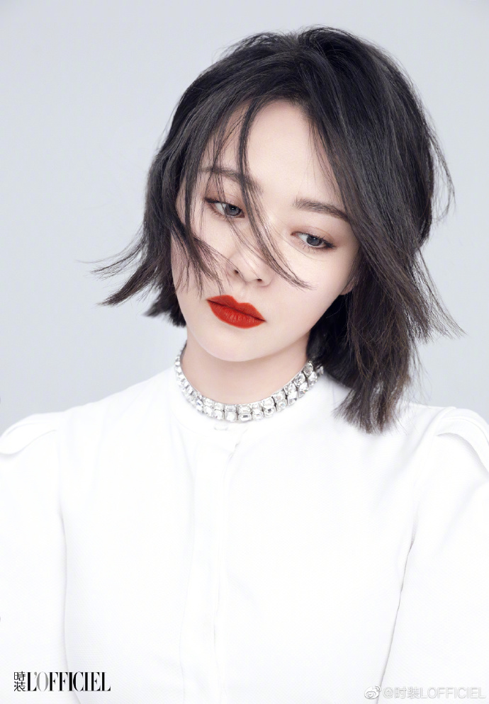 四川美女图片 短发姑娘张靓颖《时装L'OFFICIEL》红 9