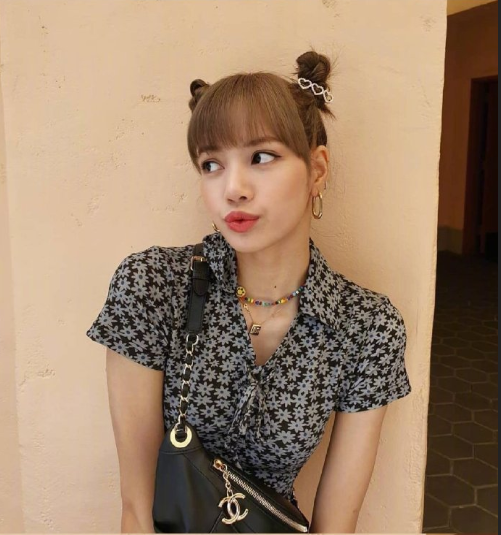 韩国美女图片 BLACKPINK成员lisa可爱图片 3