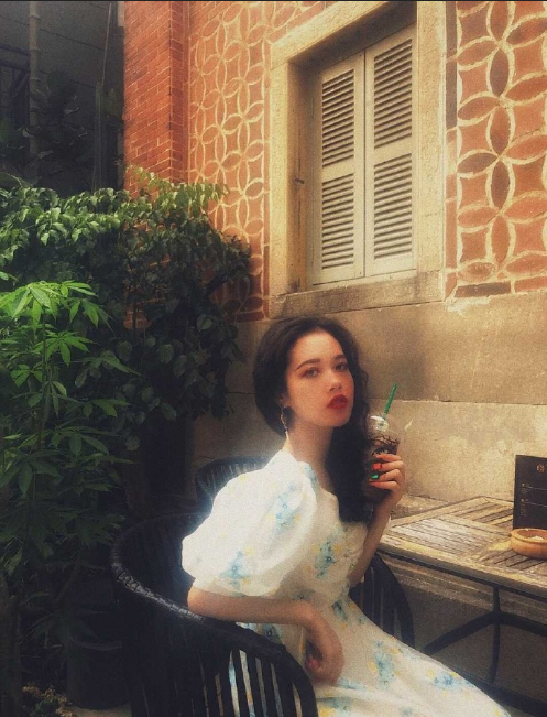 95后射手座女生图片 清纯校花美女图片 5