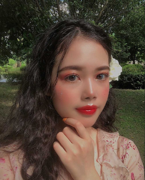 95后射手座女生图片 清纯校花美女图片 8