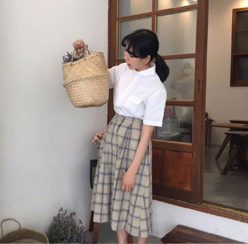mm131美女图片高清图片 文艺女青年必备的纯色与 17