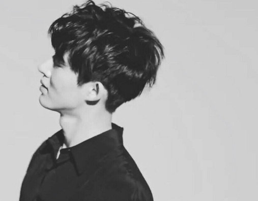 明星帅哥图片 韩国男明星B.I金韩彬图片 4