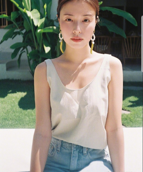 极品美女图片 法式优雅随性穿搭参考 7