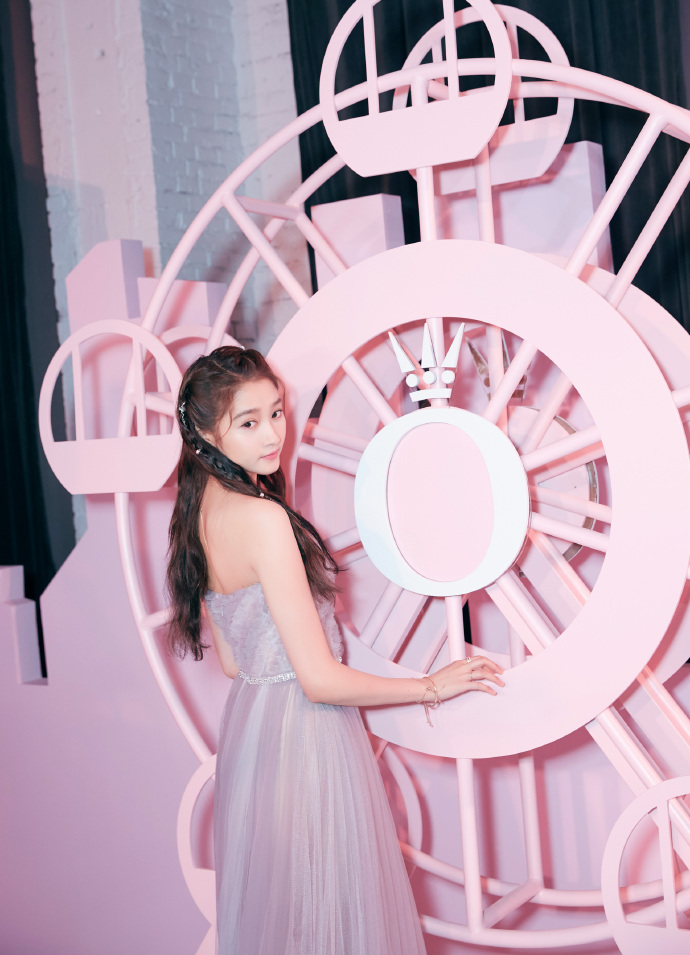 中国美女图片 Pandora潘多拉珠宝中国区代言人关晓 6