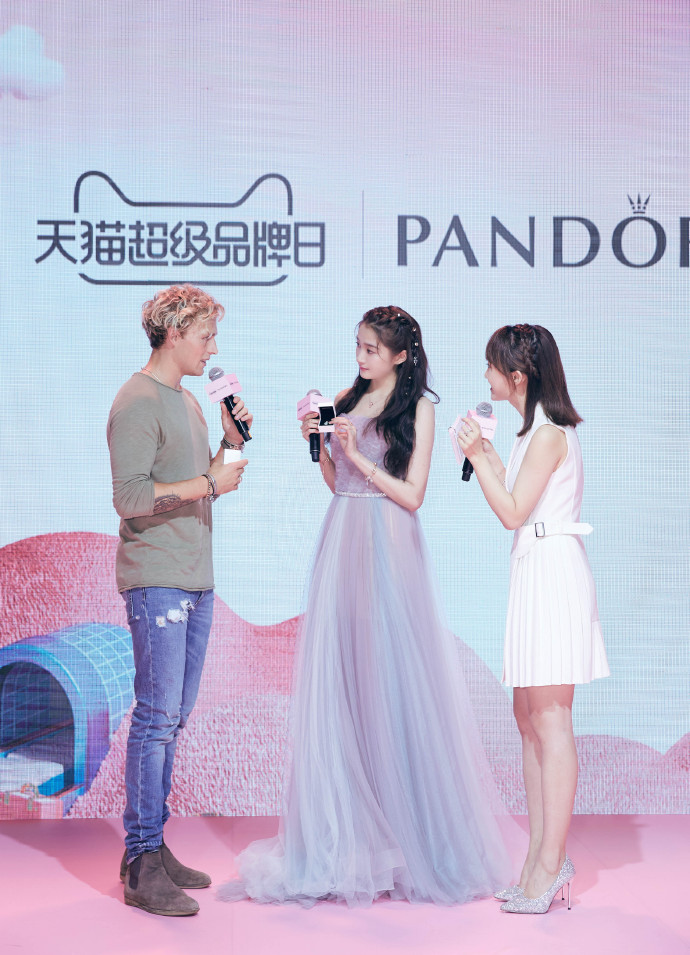中国美女图片 Pandora潘多拉珠宝中国区代言人关晓 8