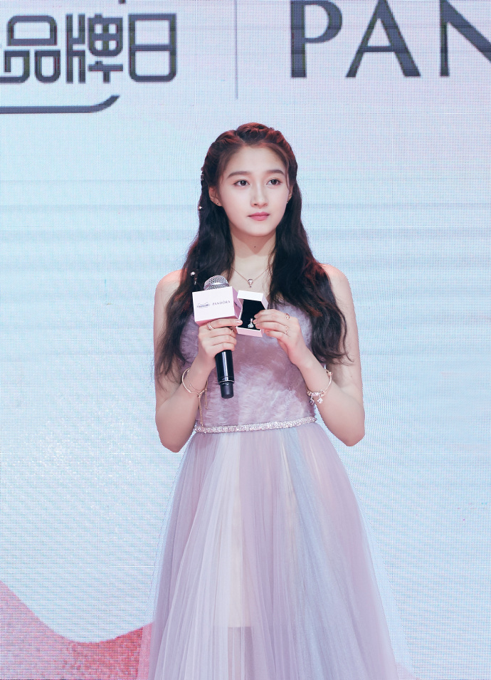 中国美女图片 Pandora潘多拉珠宝中国区代言人关晓 9