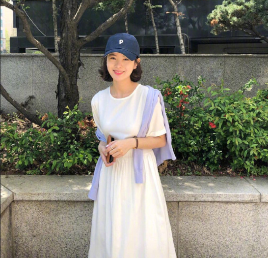 好看美女图片 小清新美女简约夏日穿搭参考 7