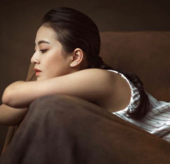 云南艺术学院清纯校花美女张美伦图片 5