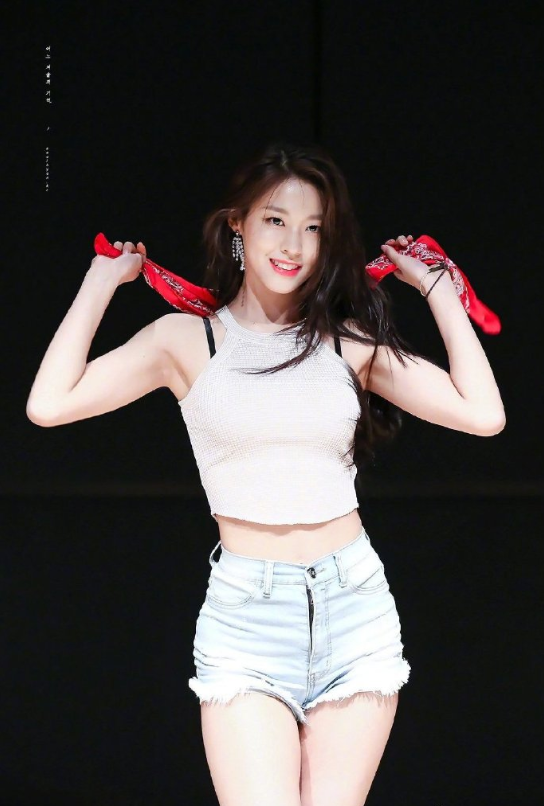 韩国美女图片 女团AOA成员金雪炫图片 4