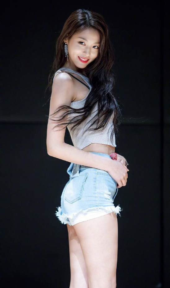 韩国美女图片 女团AOA成员金雪炫图片 6