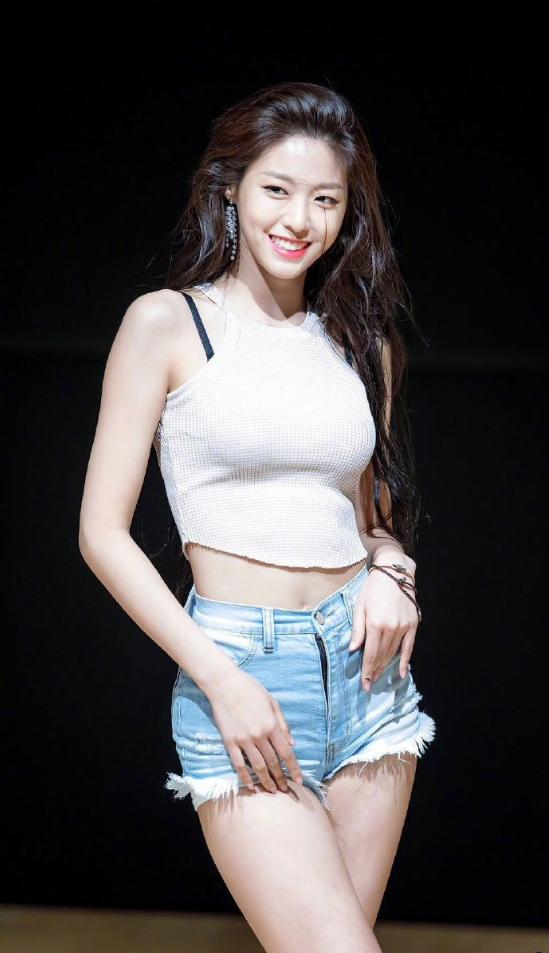 韩国美女图片 女团AOA成员金雪炫图片 9