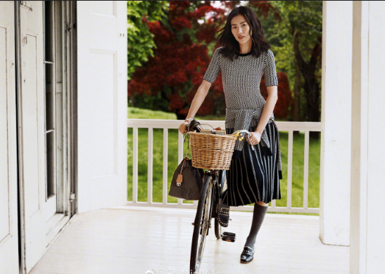中国美女图片 中国超模刘雯Tory Burch 2019秋冬广告 3
