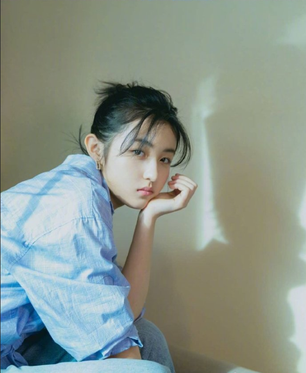 中国美女图片 童星张子枫生活穿搭集 7