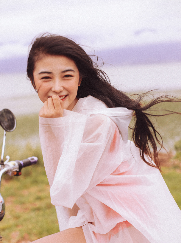 唯美美女图片 四川美女海边唯美写真图片 9