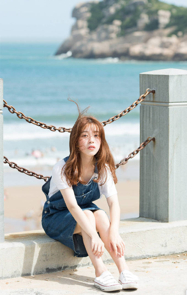 清纯美女海岛唯美写真图片 13
