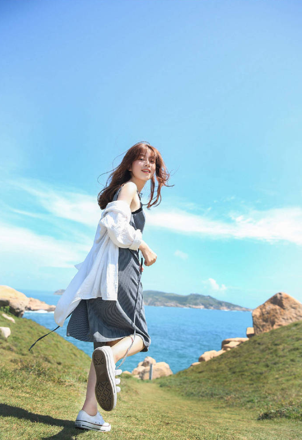 清纯美女海岛唯美写真图片 14