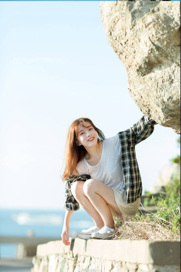 清纯美女海岛唯美写真图片 18