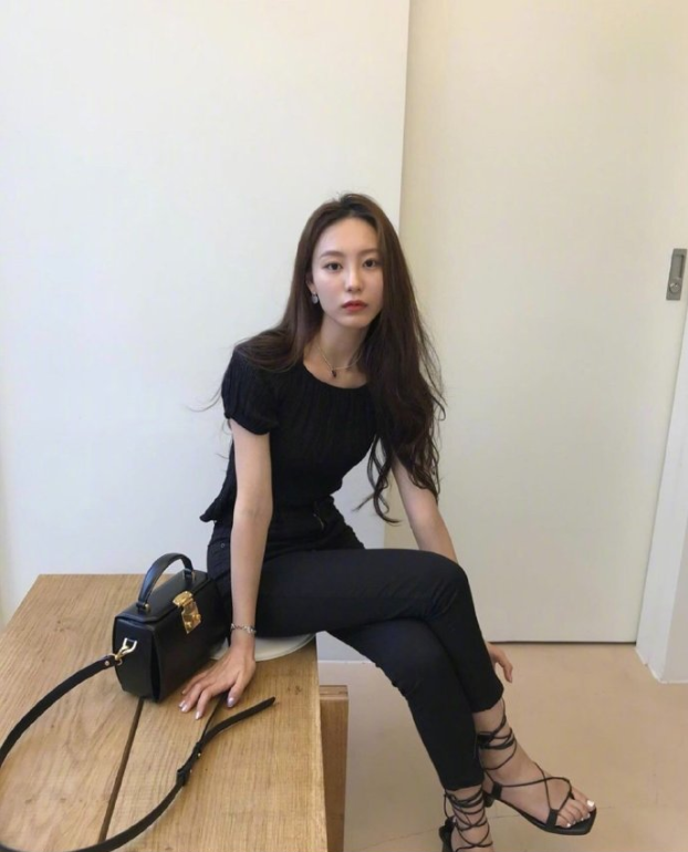 气质美女图片 时尚博主seonhye有态度穿搭图片 11