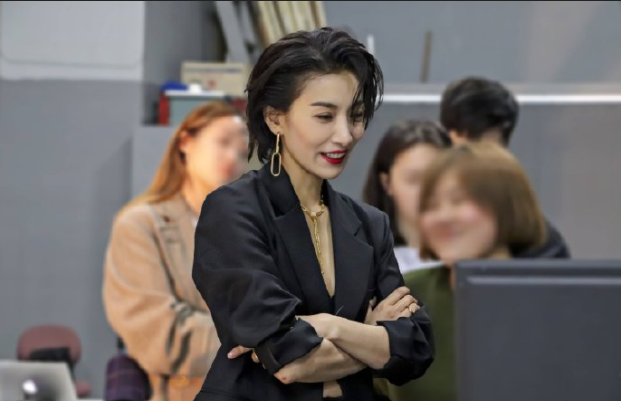 韩国美女图片 女演员金瑞亨红唇超A图片 9