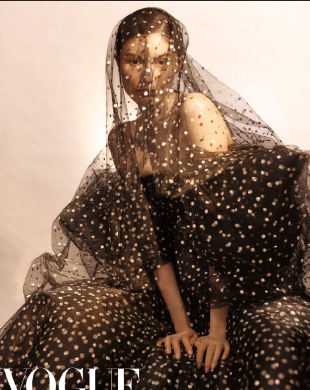 中国美女图片 超模何穗《Vogue》封面图片 8